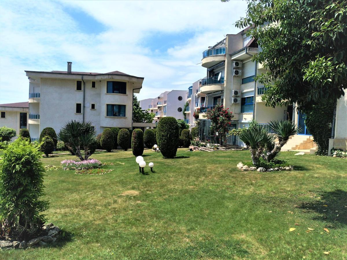 Baratero Vlas Marina Apartment 스베티 블라스 외부 사진