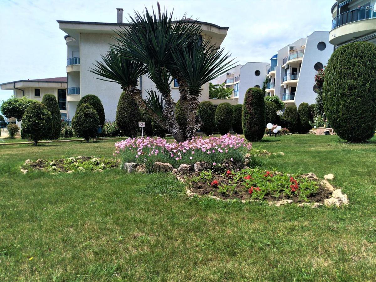 Baratero Vlas Marina Apartment 스베티 블라스 외부 사진