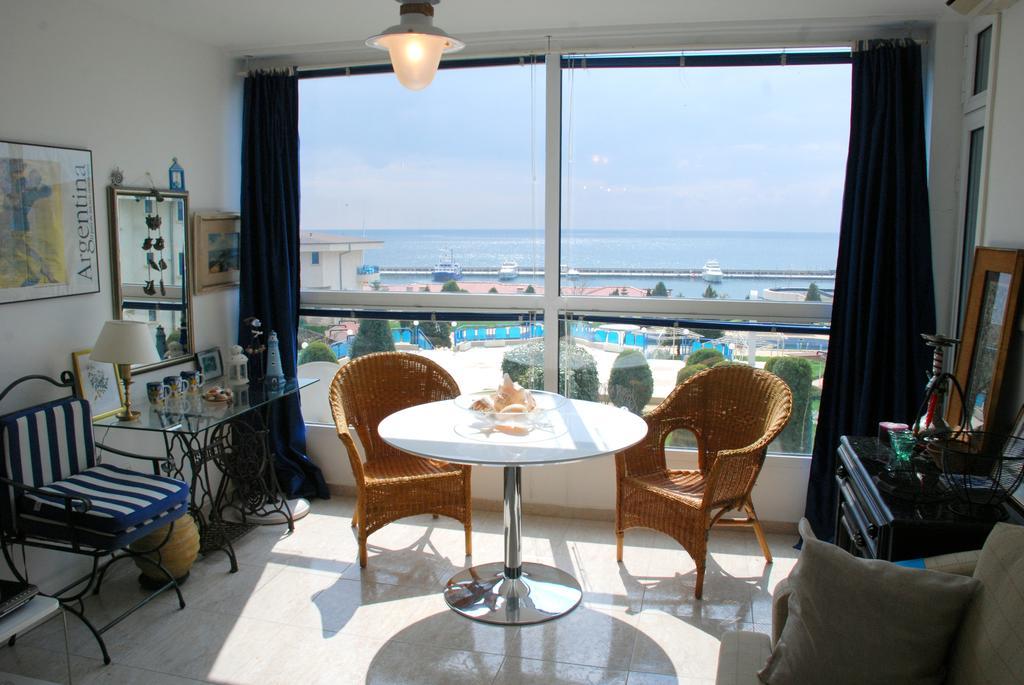 Baratero Vlas Marina Apartment 스베티 블라스 외부 사진